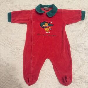 Winnie the Pooh Christmas Fleece bodysuit 0-3 Month Vintage Beary Pooh Christmas